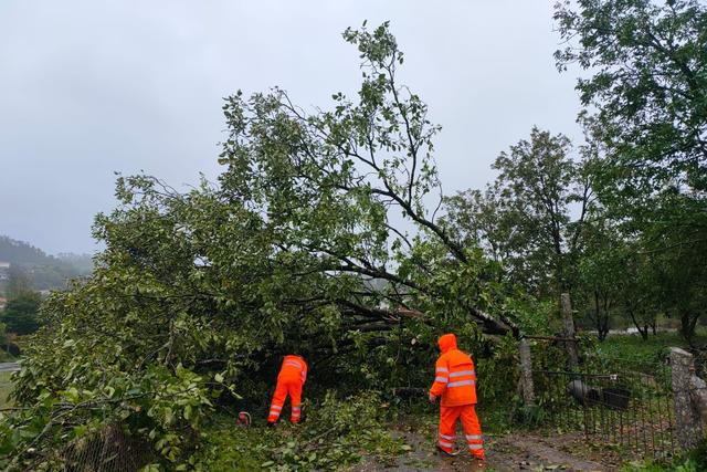 Tempestade Kirk: mais de 1600 ocorrências e nova depressão a caminho