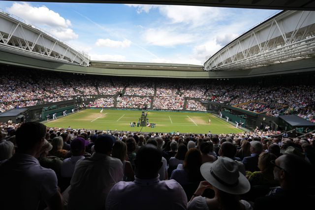 Como um vice-campeão de Wimbledon se tornou... num assassino
