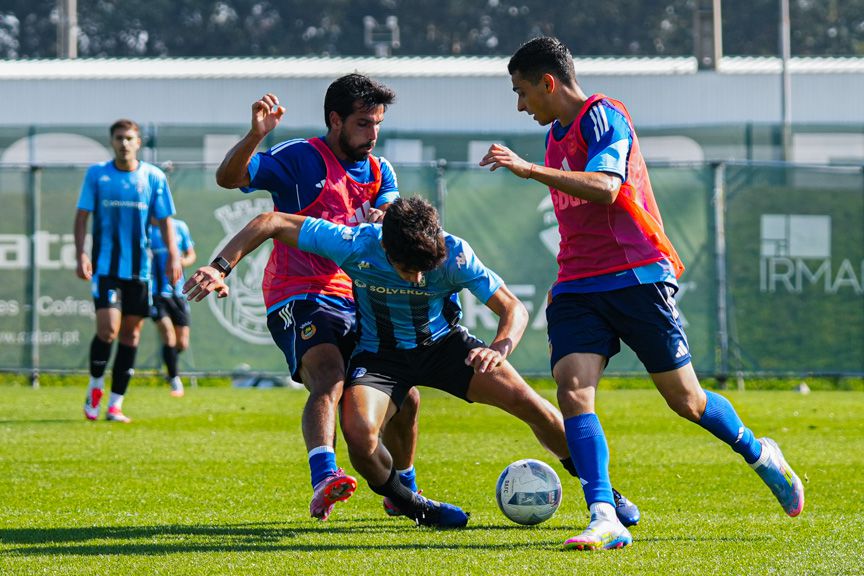 Rio Ave e Vizela empataram a uma bola - FOTO: RIO AVE FC