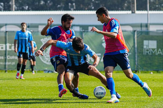 Rio Ave e Vizela empataram a uma bola - FOTO: RIO AVE FC