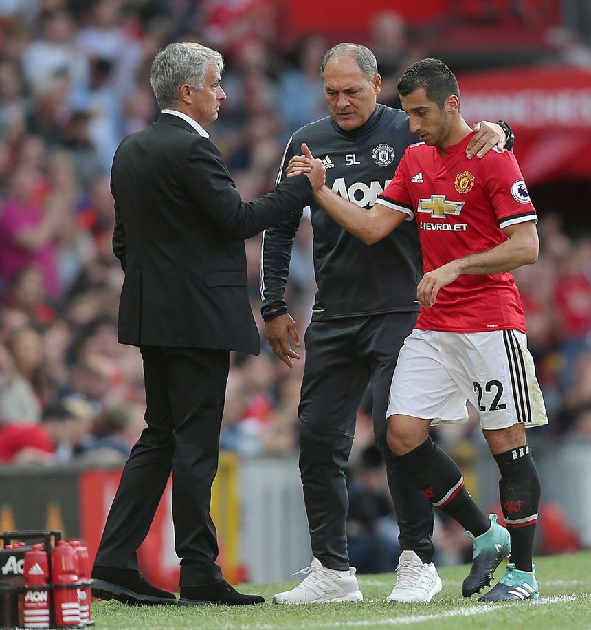 Arménio e José Mourinho juntos no Manchester United - Foto: IMAGO