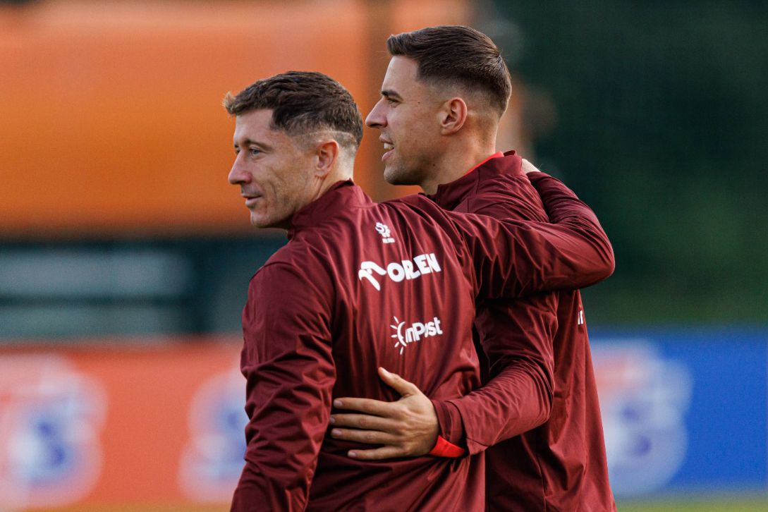 Bednarek e Lewandowski na seleção da Polónia