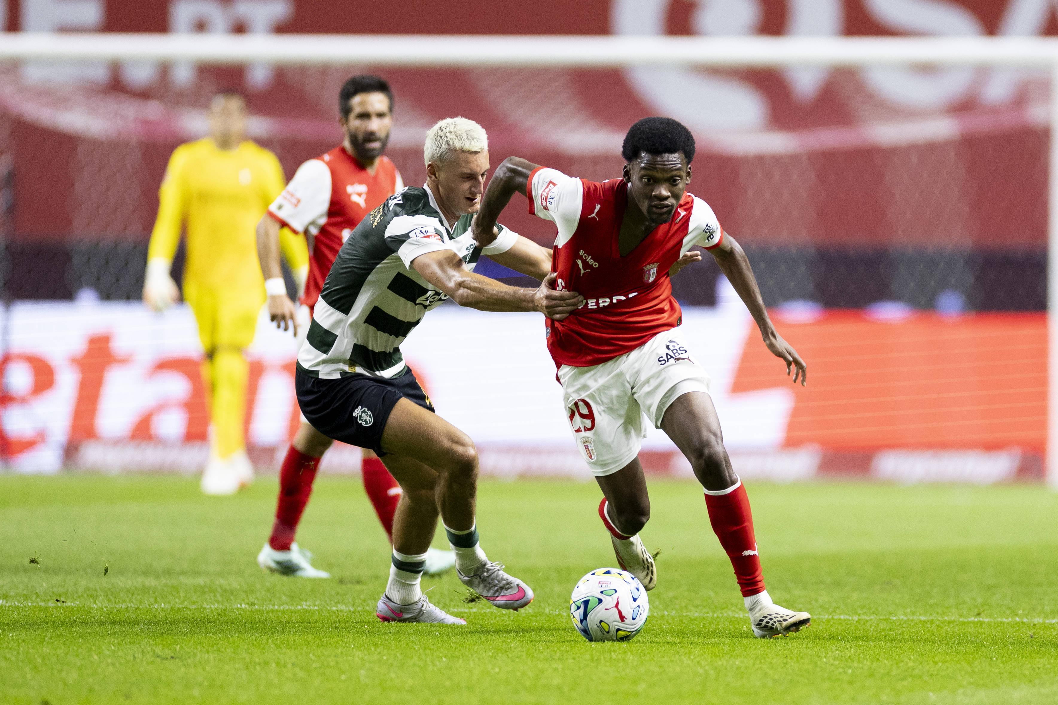 Gorby Baptiste ultrapassou Silas. Foto: IMAGO (SC Braga-Sporting)