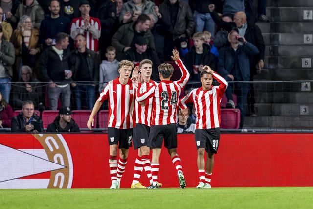Festejos dos jogadores do PSV