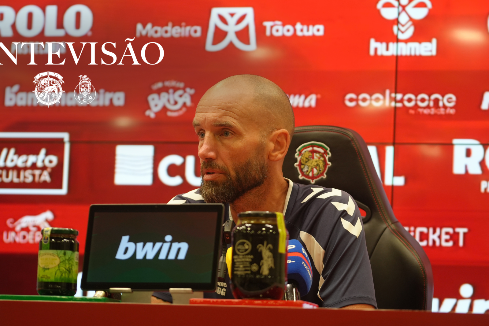 Mitchell van der Gaag, treinador do Marítimo. -Foto: MARÍTIMO