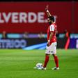 João Moutinho a dar o refrão daquela eterna ternura dos 40 (as notas do SC Braga)