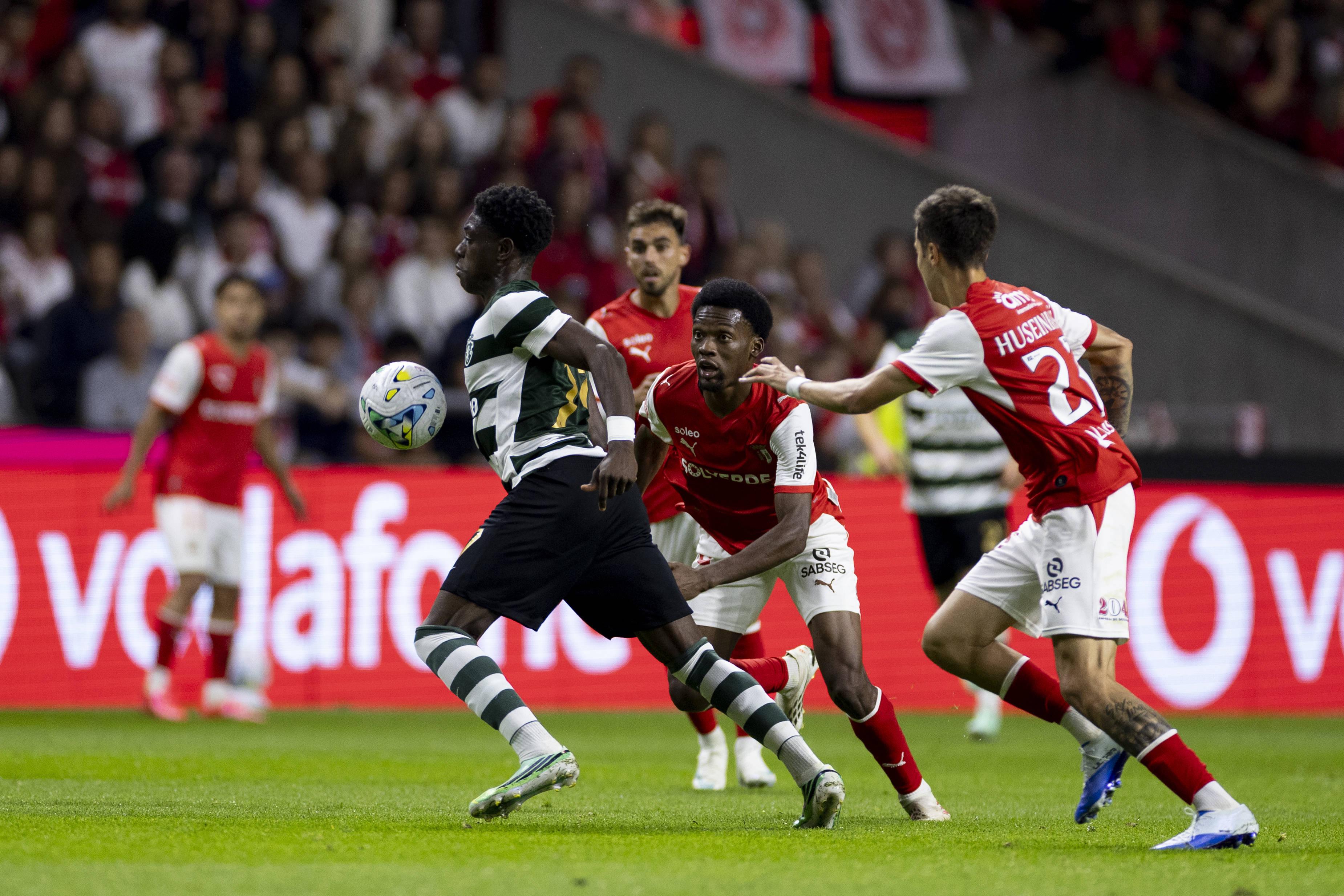 Doumbia em ação em Braga