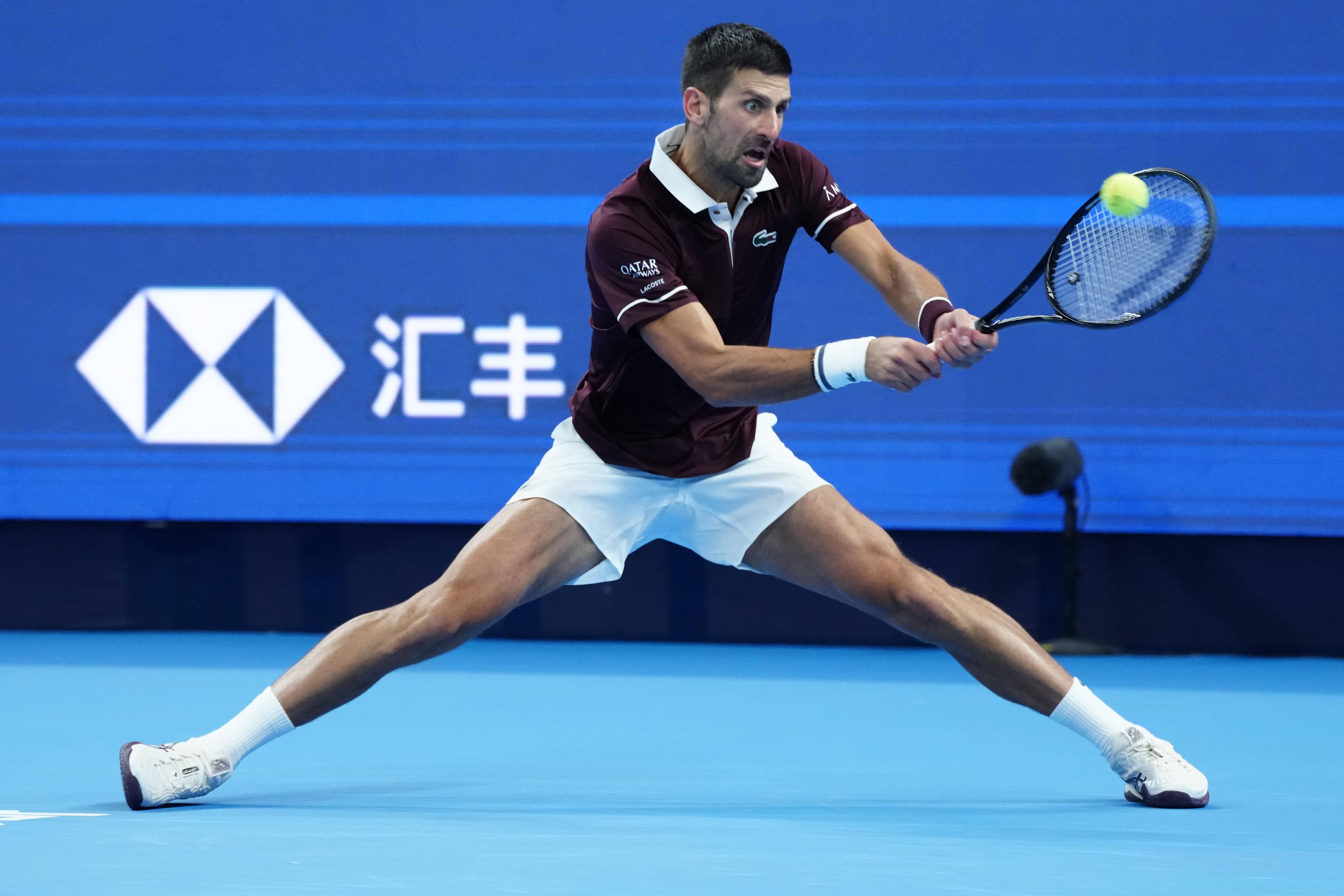Novak Djokovic não conseguiu manter-se na senda das vitórias na China