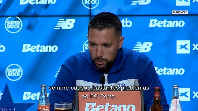 «Esperemos que tenham feito tudo para apresentar o melhor relvado possível»