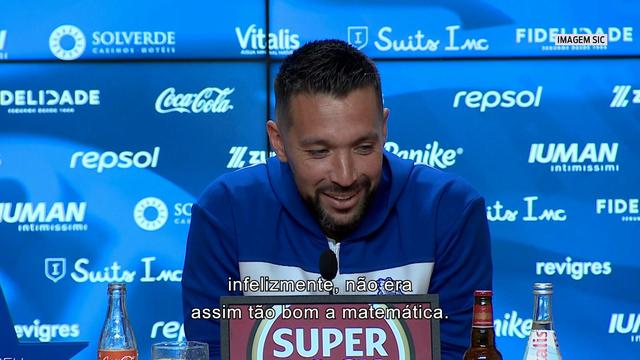 Farioli comenta relatório e contas do FC Porto e renovação de William Gomes
