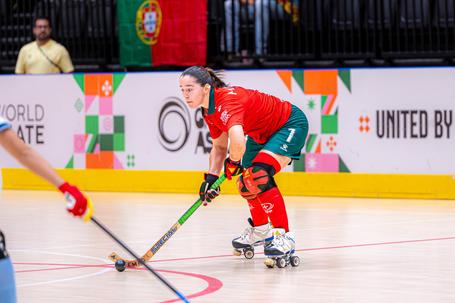 Seleção feminina de hóquei em patins perdeu nas meias-finais do Mundial do Paraguai (foto FPP)