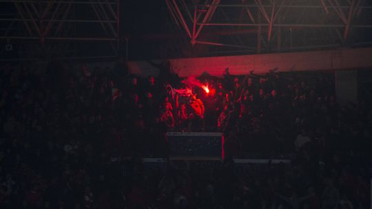 Adeptos do Benfica em liberdade