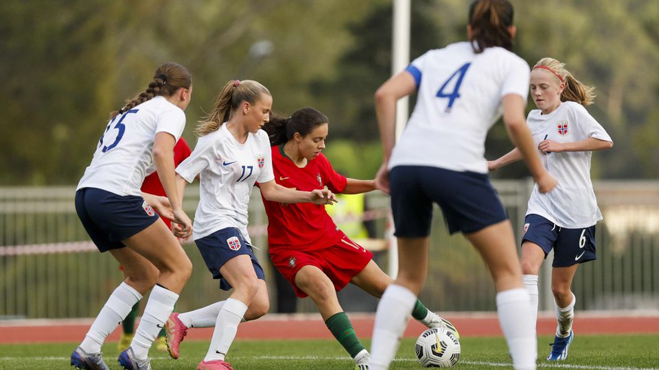 Seleção feminina sub-16 soma nova derrota contra a Noruega