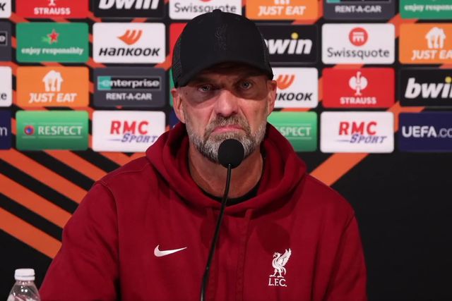 Klopp irritadíssimo depois de perder contra o Toulouse (vídeo)