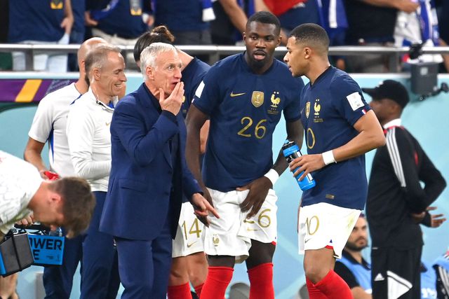 Deschamps surpreendido com a Bola de Ouro para Messi: «Mbappé merecia»