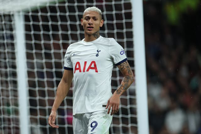 Richarlison já foi operado: «Dores tornaram-se insuportáveis»