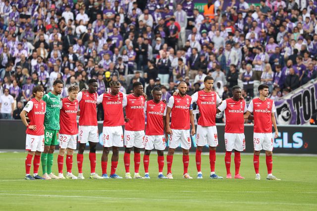 Stade de Reims prepara duelo com PSG com… más decisões de arbitragem