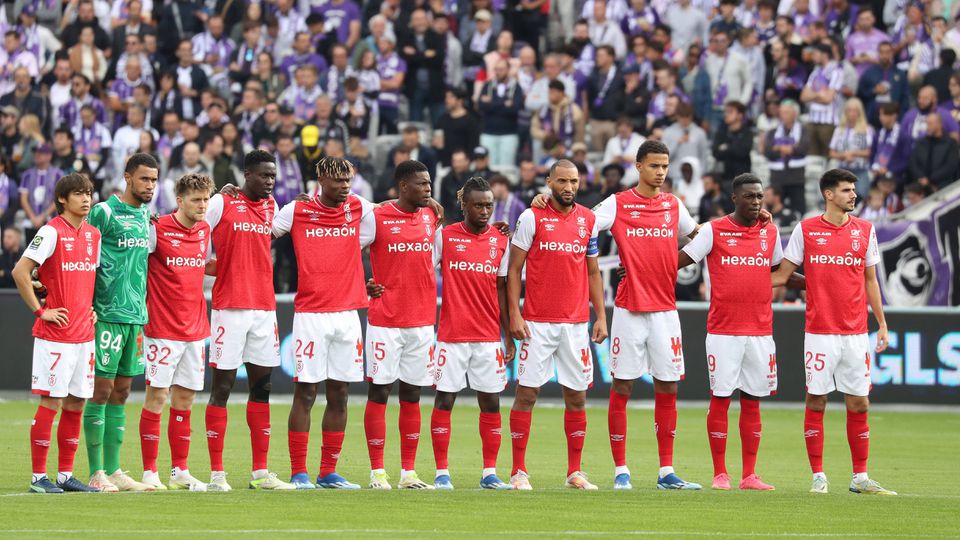 Stade de Reims prepara duelo com PSG com… más decisões de arbitragem