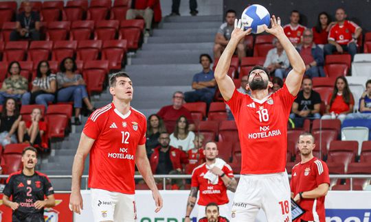 Benfica soma sétima vitória consecutiva sem perder 'sets' na Liga