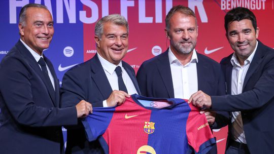 Oficial: Barcelona e Nike renovam contrato multimilionário