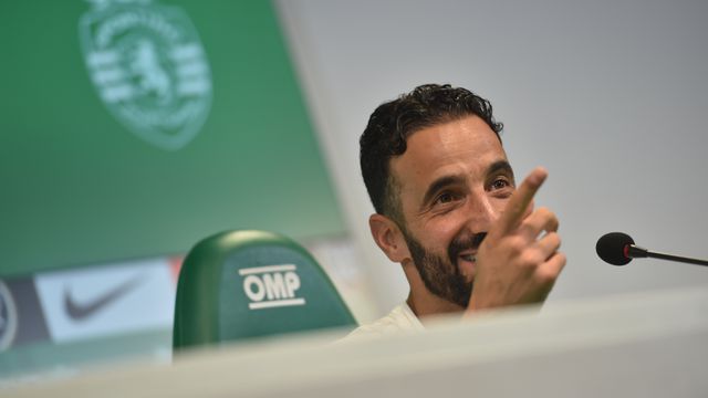 «O meu nome não tem acento... apareceu assim no Catar e deixei estar»