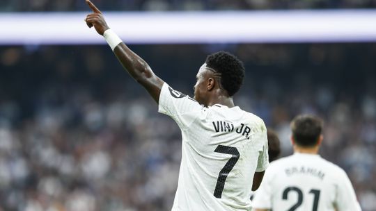 Vini 'Ballon D'Or' brilha em tarde de lesões do Real Madrid