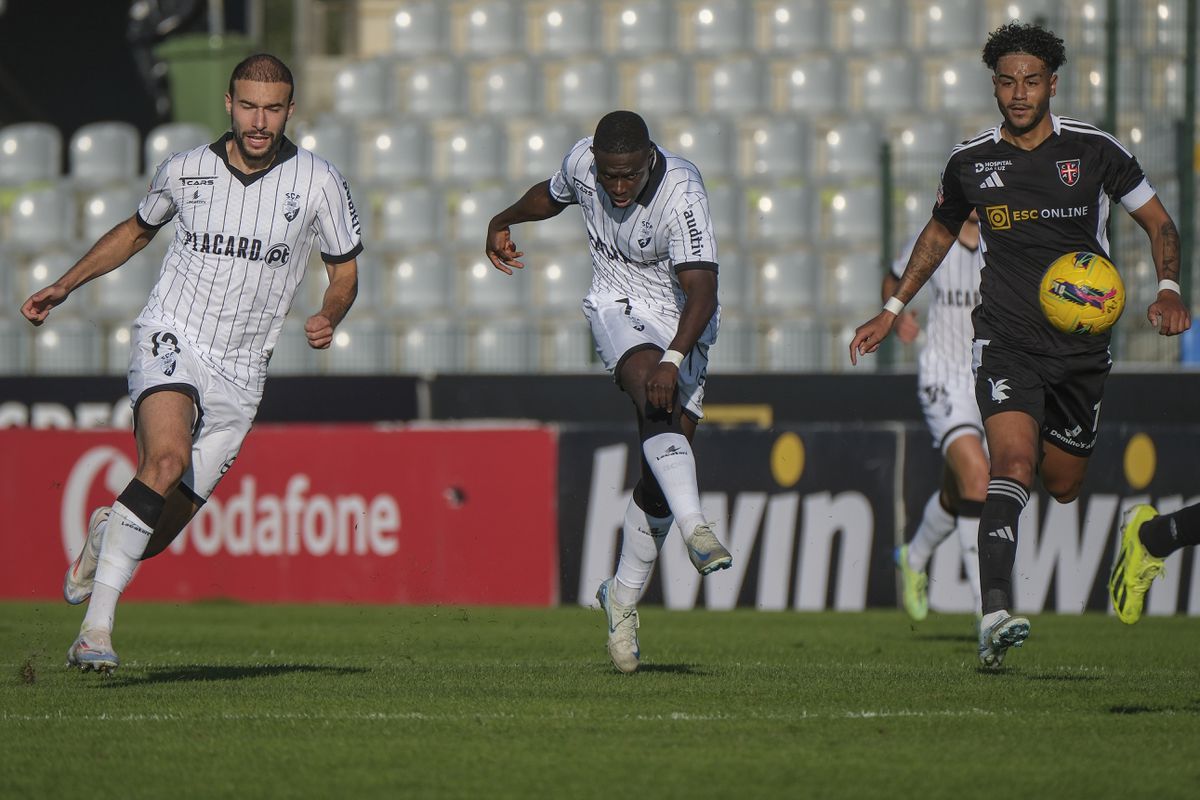 Farense: Elves Baldé dispensado da seleção da Guiné-Bissau