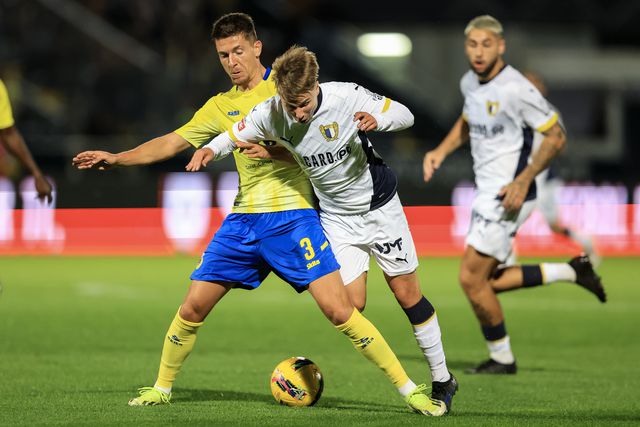 Famalicão e Arouca não saem do nulo