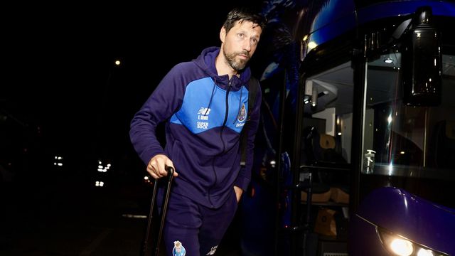 «Quantas vezes é que Vítor Bruno já mudou a dupla do meio-campo do FC Porto?»