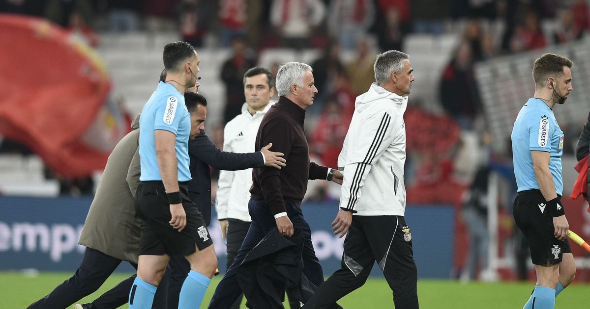 Do penálti «inadmissível» ao futebol «doente»: a origem das críticas de Rui Costa