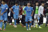 Desalento dos jogadores do Nápoels após derrota com o Bolonha (IMAGO)