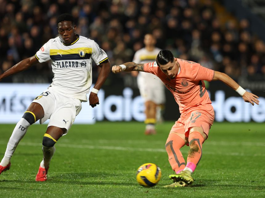 Além de Bednarek, também Borja Sainz passou a constar no boletim clínico - Foto: Catarina Morais/KAPTA+