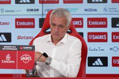«Gostava de perguntar ao VAR por que não interferiu», diz Mourinho