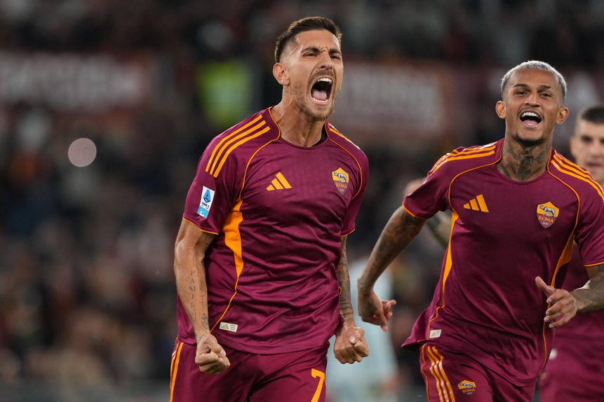 Lorenzo Pellegrini celebra golo marcado à Udinese (IMAGO)