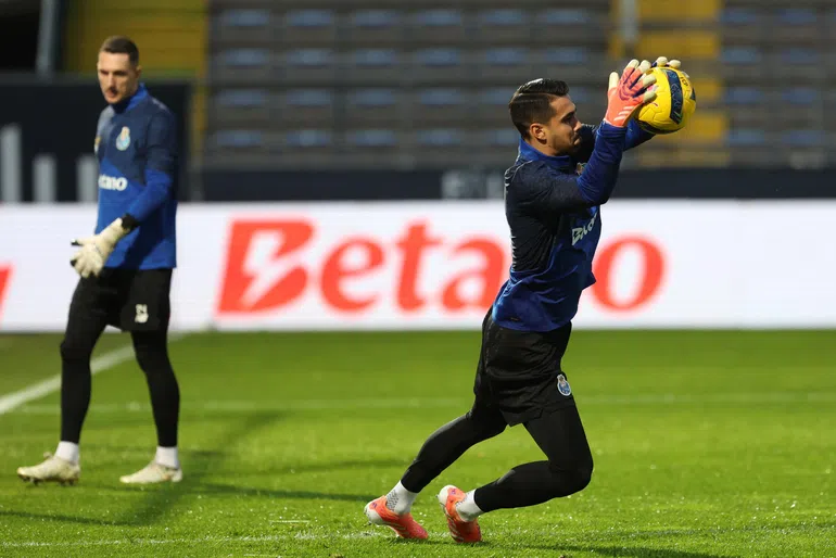 Dragões incendeiam Famalicão! Vitória com fogo