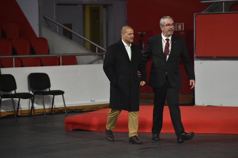 Cristóvão Carvalho, candidato derrotado na primeira volta, marcou presença na cerimónia de tomada de posse de Rui Costa - Foto: Miguel Nunes