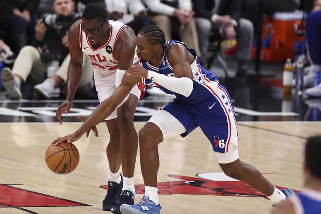Watford lidera os Sixers ao triunfo sobre os Raptors
