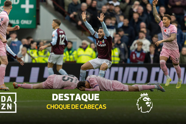 Choque de cabeças assustador entre jogadores do Bournemouth