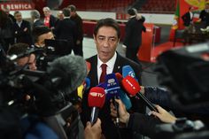 Rui Costa falou aos jornalistas depois da tomada de posse - Foto Miguel Nunes