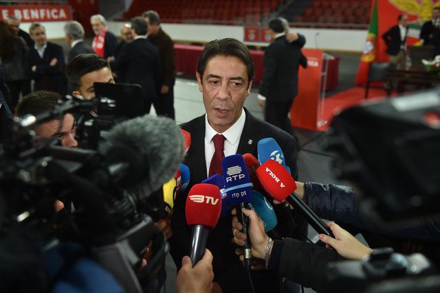 Rui Costa falou aos jornalistas depois da tomada de posse - Foto Miguel Nunes