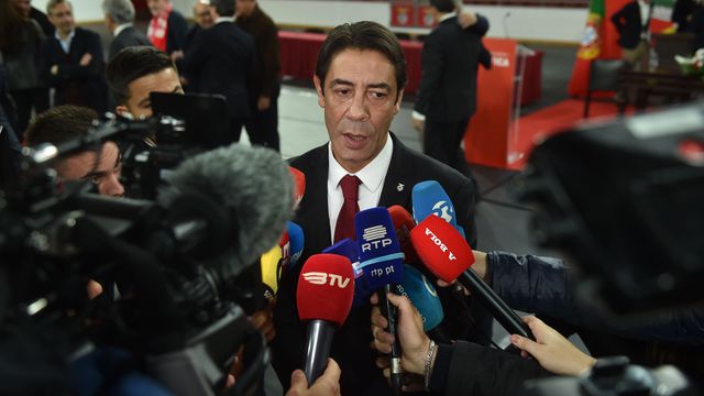 Rui Costa falou aos jornalistas depois da tomada de posse - Foto Miguel Nunes