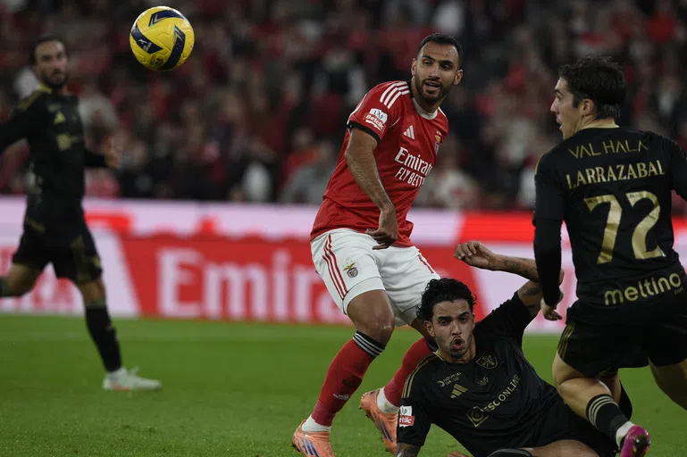 Mourinho explode! Apita o caos na Luz