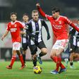 Benfica B trava Nacional e Santa Clara é o novo líder
