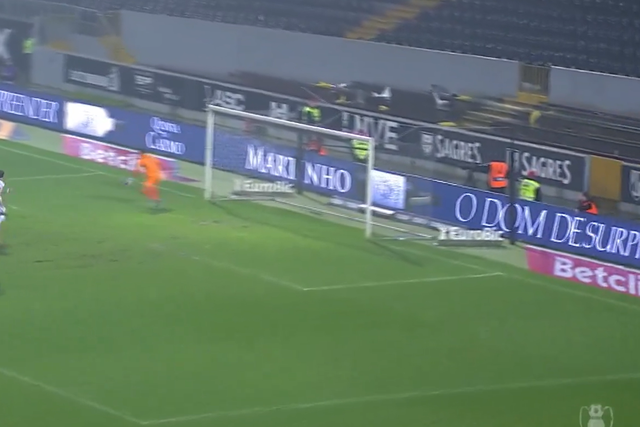 Vídeo: Dani Silva faz o 3-2 do V. Guimarães frente ao Sporting
