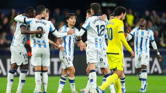 Real Sociedad goleia em casa do Vilarreal sem André Silva