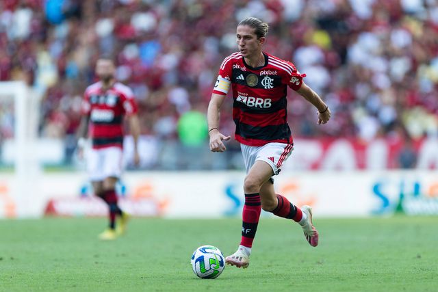 Filipe Luís: «Jorge Jesus é o melhor treinador da história do Flamengo»