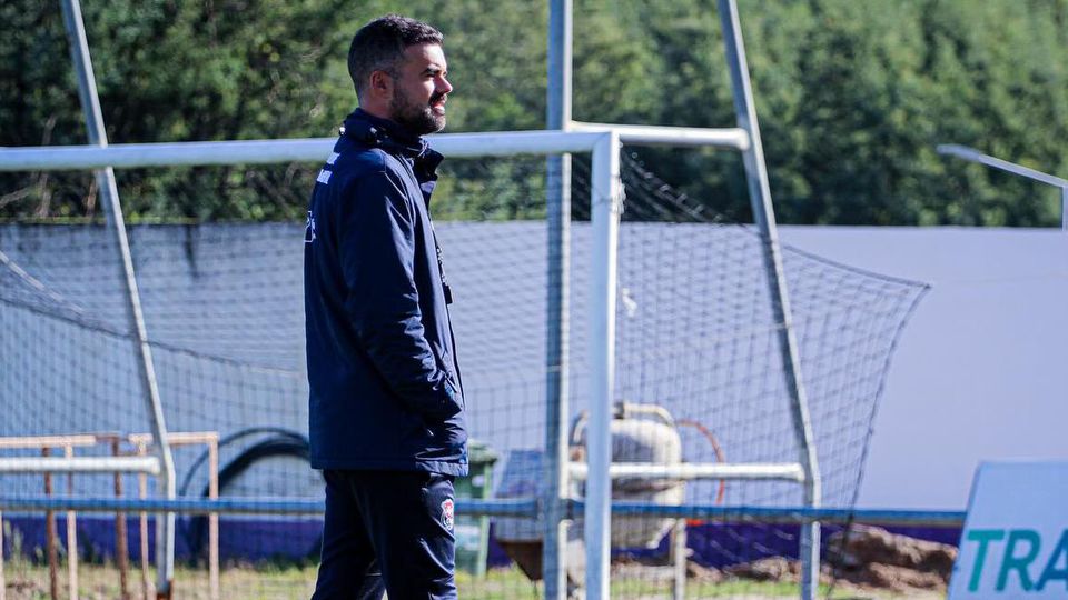 Pedro Machado deixa comando técnico do Oliveira do Hospital