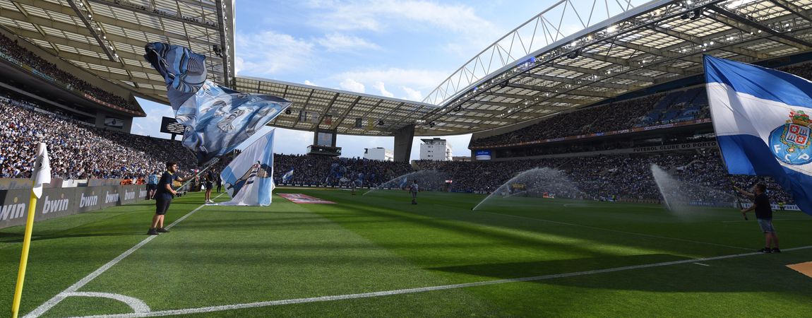 Buscas no FC Porto: «Vários milhares» de bilhetes e dinheiro apreendidos