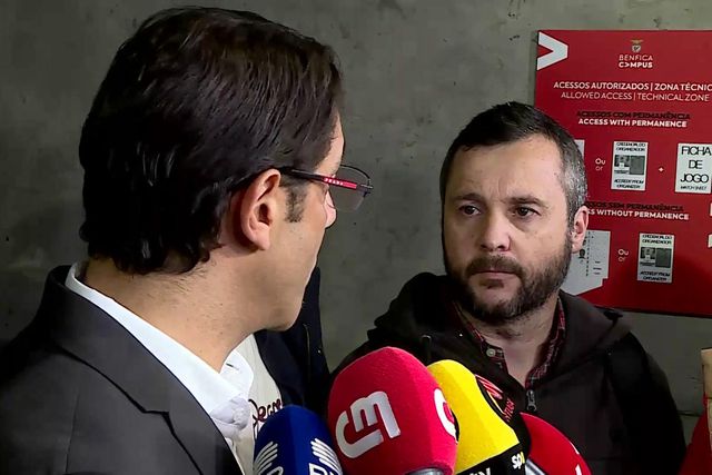 «O Benfica unido é quase imbatível»