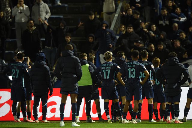 Arranquem-se as ervas daninhas, enquanto é tempo...